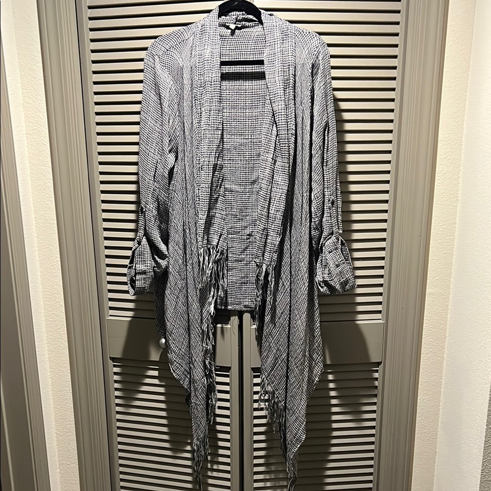 Women's Black and White Cardigan